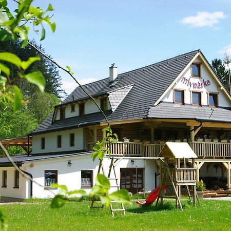 Penzion Mlynarka Rajecke Teplice Exterior photo